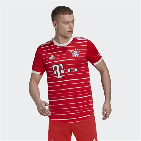 adidas münchen schwarz rot|FC Bayern München 22/23 Heimtrikot Authentic .